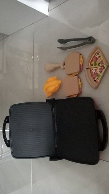 Tost makinası