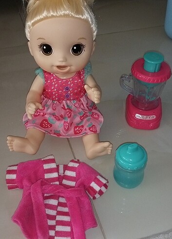 Barbie Alive