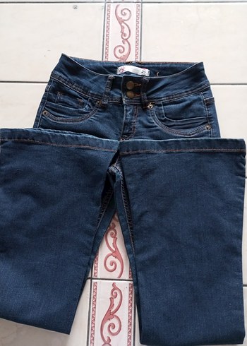 Düğmeli Koyu Mavi Dar Kesim Kadın Kot Pantolon - Görsel 2