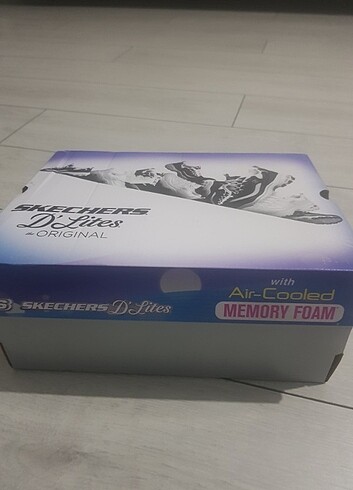 Skechers Skechers D lites 37 numara
