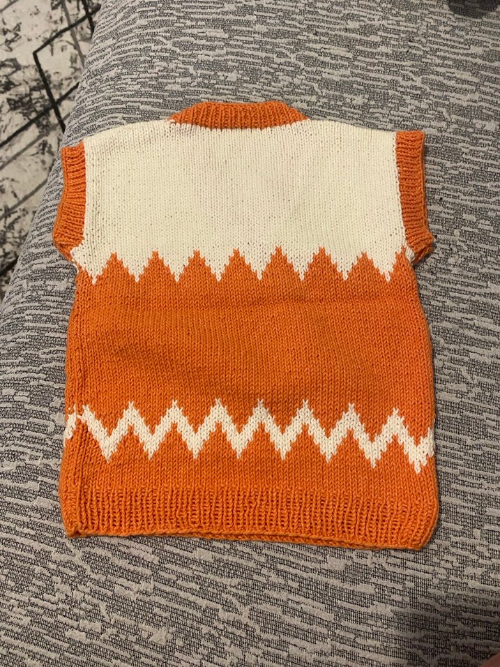 Bohem Nakışlı V Yaka Örgü Süveter - Görsel 2