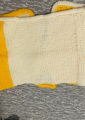 Sarı ve Beyaz Örgü - Görsel 2