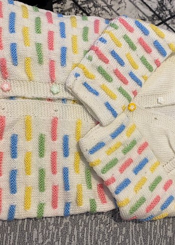 Pastel Nakışlı Kız Örgü Hırka - Görsel 2