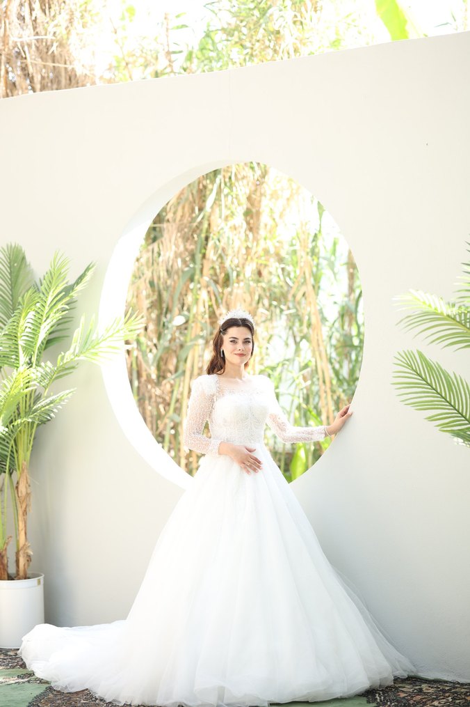 Uzun Kollu Beyaz A Kesim Gelinlik - Görsel 4