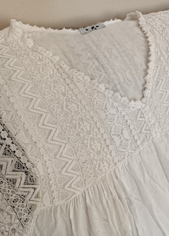 Beyaz Dantelli Elbise - Görsel 3