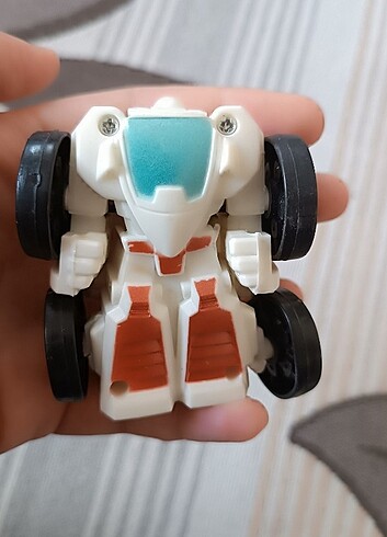 Beden Tekerlekli Uçak Robot