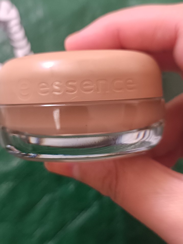 Essence Koyu Bej Allık - Görsel 3