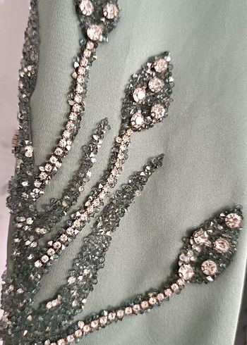 Yeşil İşlemeli Uzun Kollu Abiye Elbise - Görsel 11