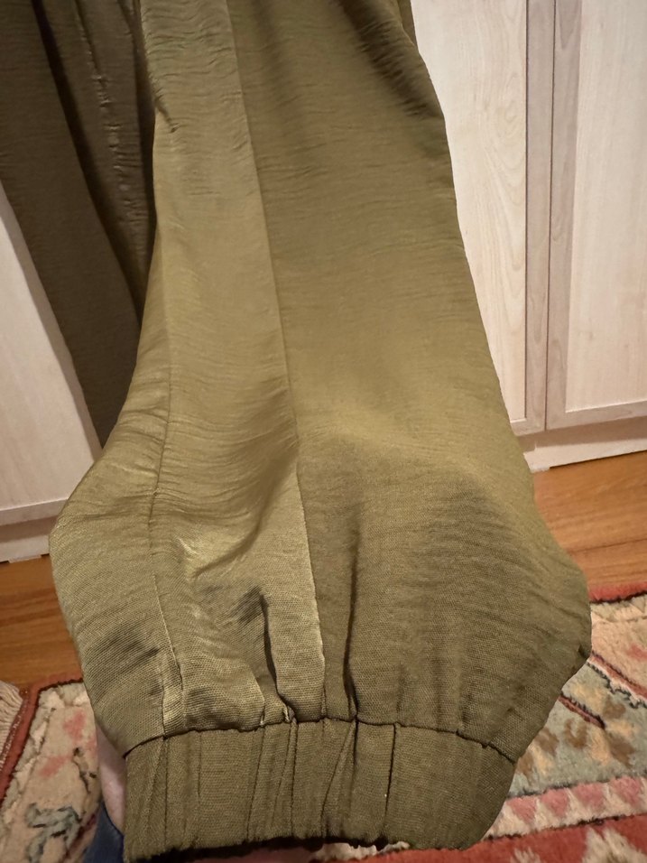 Saten görünümlü bel  lastik pantolon - Görsel 2