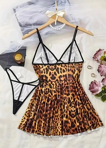 Pierre Cardin Leopar Desenli İnce Askılı Mini Kadın Pijama Takımı