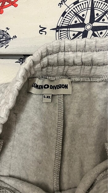l/xl Beden SIFIR ÜRÜN UNİSEX GRİ BOL ESOFMAN!