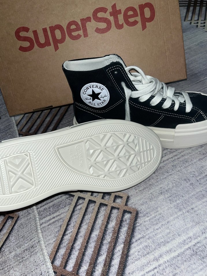 Converse. Siyah Platform Topuklu Kadın Spor Ayakkabı - Görsel 3