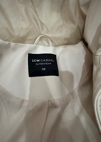 Oversize Bej Kapüşonlu Kadın Kışlık mont - Görsel 8