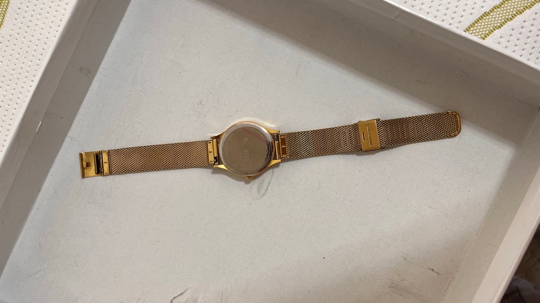 BurKer Altın Renkli Kadın Kol Saati - Görsel 3