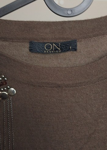 Zincir Detaylı Kahverengi Kadın Triko - Görsel 2