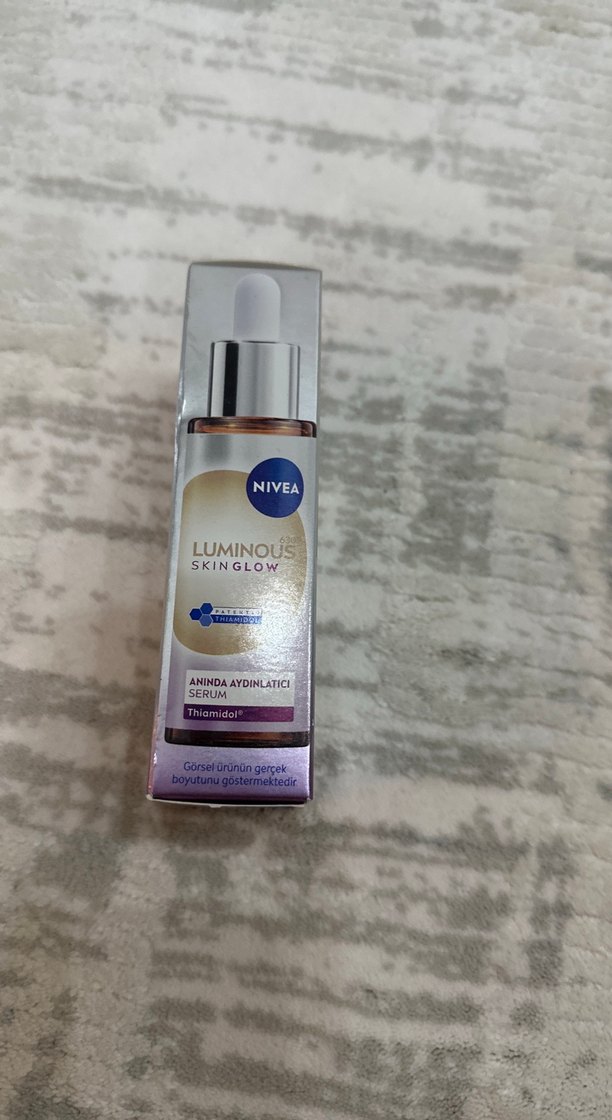 Nivea Luminous Skin Glow Aydınlatıcı Serum 30ml - Görsel 2