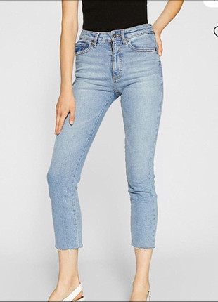 Stradivarius bu sezon ürünü pantolon