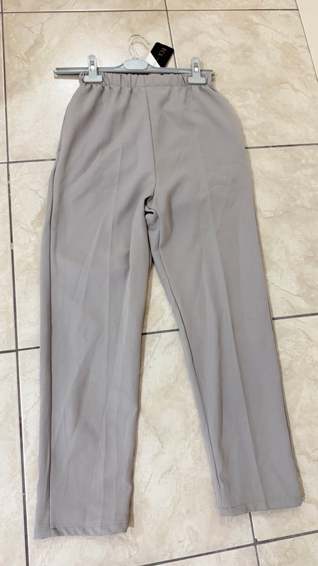 Gri Midi Kadın Kumaş Pantolon ETİKETLİ ZARAR FİYAT - Görsel 2