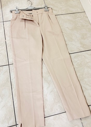 ZARAR FİYAT KREM Midi Kumaş Kadın Pantolon - Görsel 2