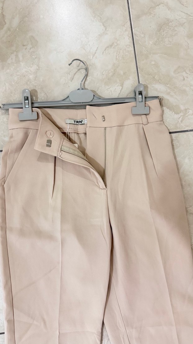 ZARAR FİYAT KREM Midi Kumaş Kadın Pantolon - Görsel 3