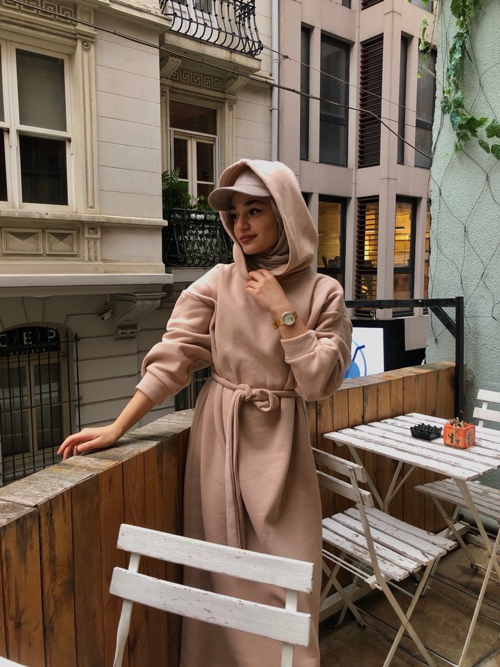 Bej Kapüşonlu swat elbise - Görsel 2