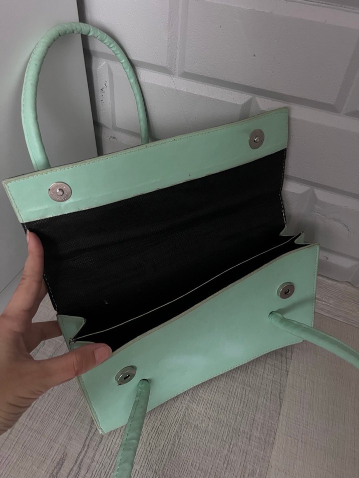 Yeşil Minimalist Deri Kadın Çanta - Görsel 2