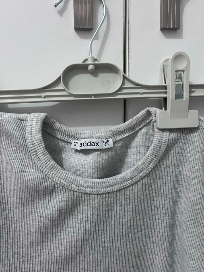 Gri Kısa Kollu Basic Keten Tişört - Görsel 2