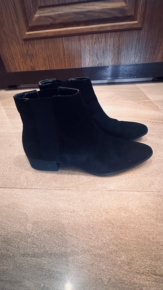 Siyah Süet Stiletto Topuklu Kadın Bot - Görsel 2