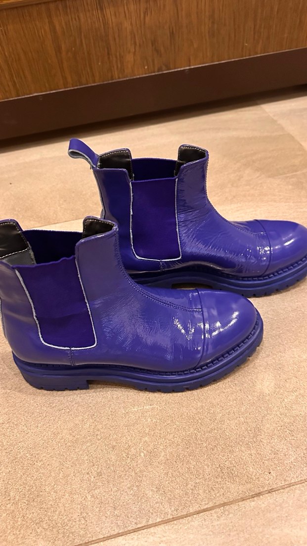 Kadın Parlak Mavi Kauçuk Topuklu Bot - Görsel 3