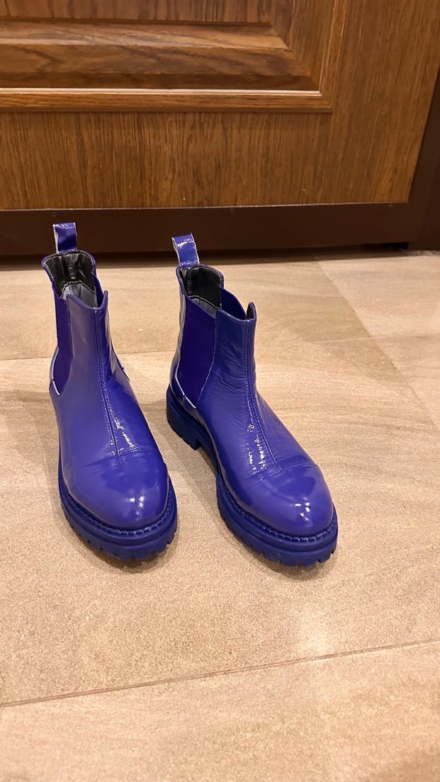 Kadın Parlak Mavi Kauçuk Topuklu Bot - Görsel 2