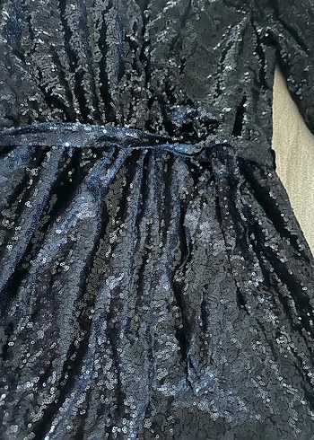 Siyah Parlak payetli V Yakalı Uzun Kollu Midi Elbise - Görsel 2