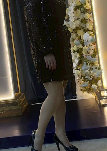 Siyah Parlak payetli V Yakalı Uzun Kollu Midi Elbise - Görsel 7