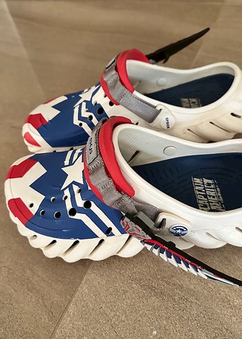 Crocs echo clog model Captain America