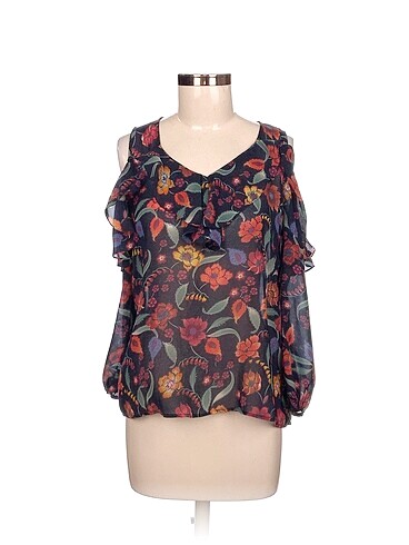 LC Waikiki Bluz %70 İndirimli.