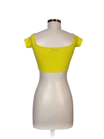 xs Beden Pull and Bear Mini Üst %70 İndirimli.
