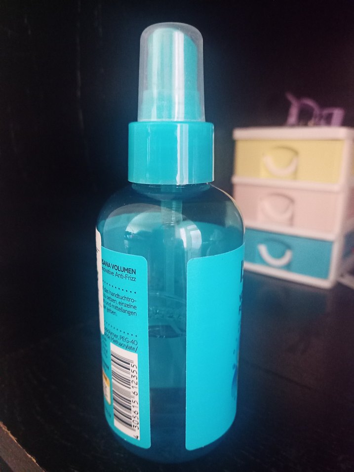 Isana isana Volumen Fön Spreyi - Görsel 2