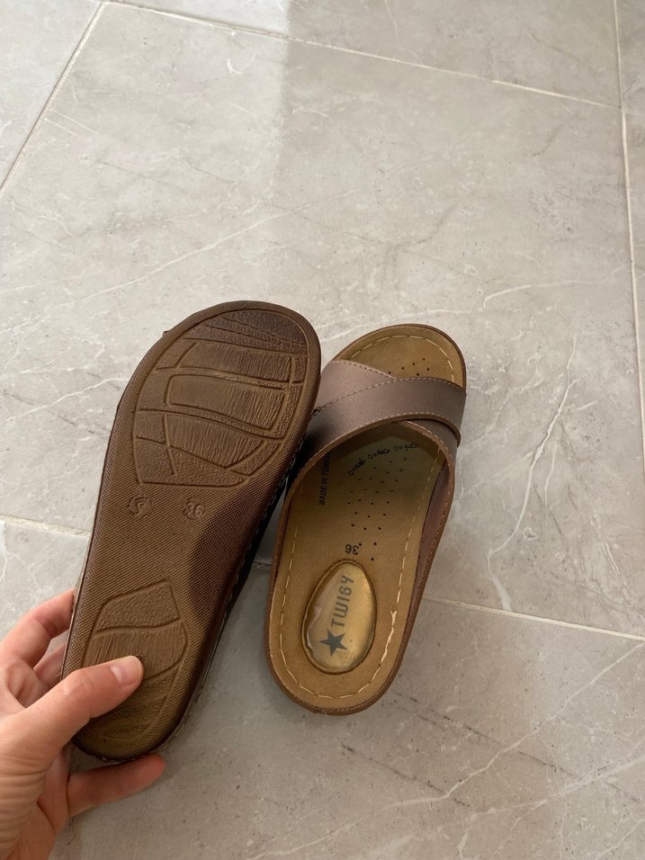 TWIGY Kahverengi  Kadın Dolgu Topuk Terlik - Görsel 2