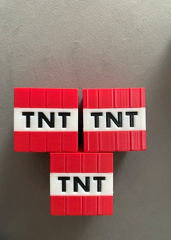 Renkli Kırmızı TNT Aksiyon Figürü - Görsel 3