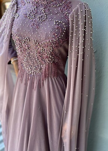 Uzun Mor İşlemeli Drapeli Abiye Elbise - Görsel 7