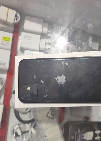 iPhone 11 düz 