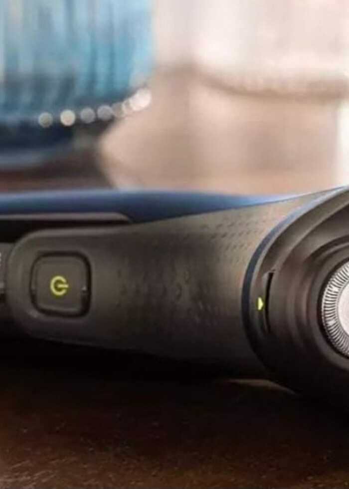 Philips AquaTouch S1323/41 Islak Kuru Tıraş Makinesi - Görsel 2