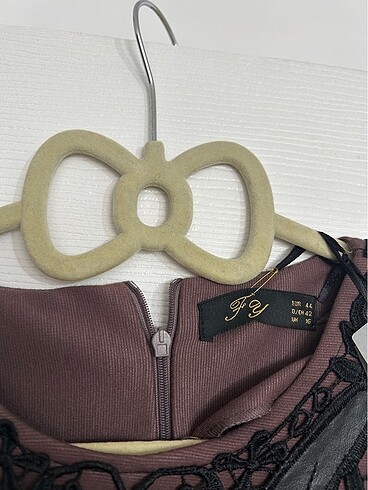 F&F Elbise