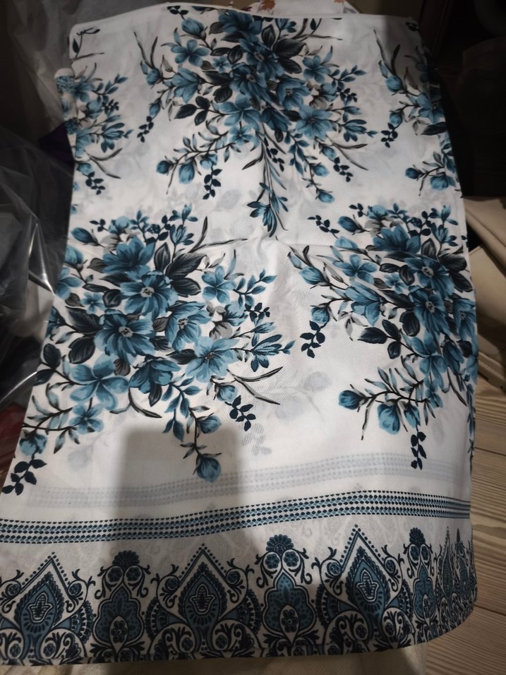 Kırmızı Kalp Desenli Beyaz yastık kılıfı - Görsel 2