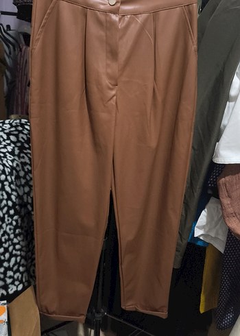Kahverengi Parlak Deri Kadın Pantolon - Görsel 2