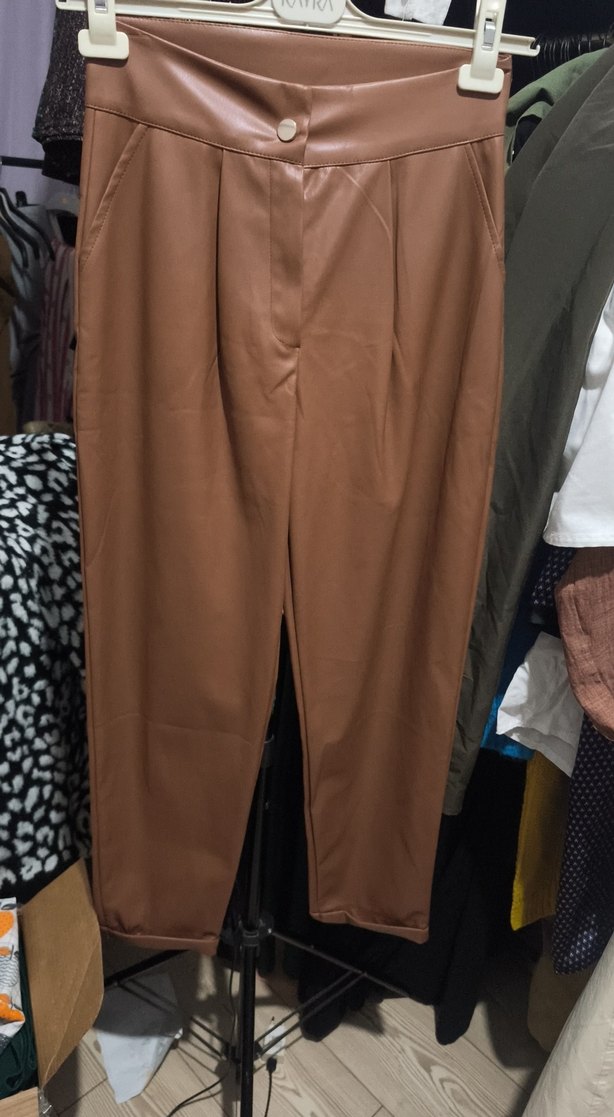 Kahverengi Parlak Deri Kadın Pantolon - Görsel 2