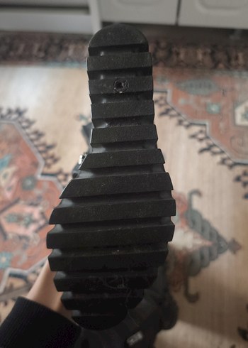 Kadın Siyah Deri Dolgu Topuklu  Çizme - Görsel 4