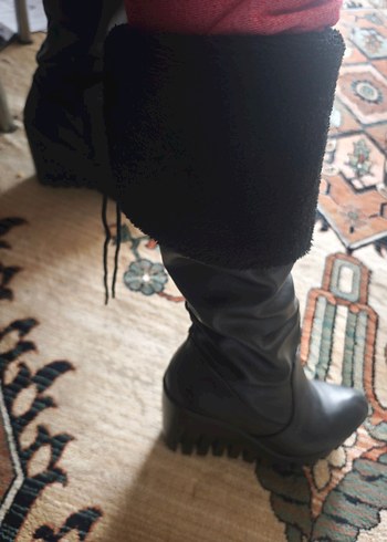 Kadın Siyah Deri Dolgu Topuklu  Çizme - Görsel 5