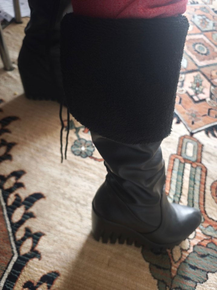 Kadın Siyah Deri Dolgu Topuklu  Çizme - Görsel 5