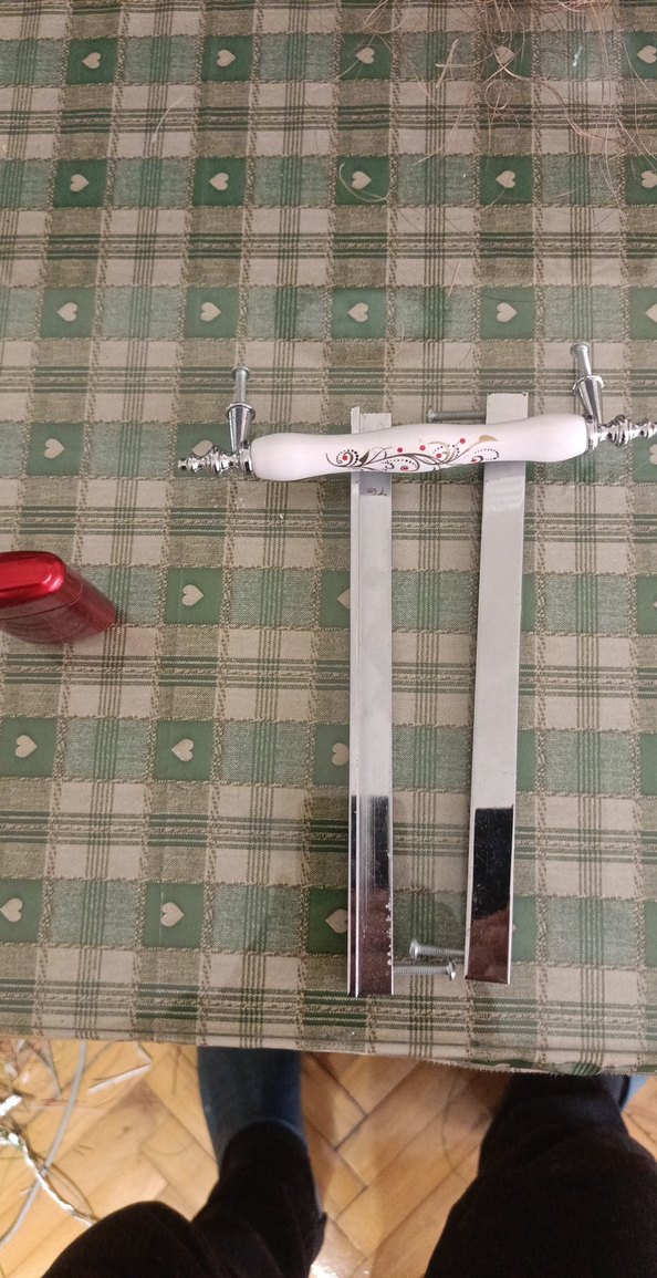 dolap kulpu hoparlör bağlantı kablosu ve çakmak - Görsel 2