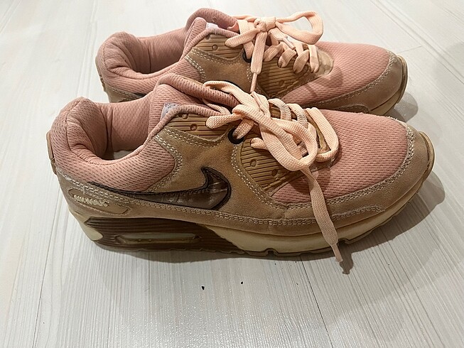 nike spor ayakkabı